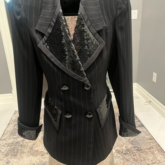 Lillie Rubin Jackets & Blazers - Lillie Rubin pin stripe holiday blazer size 4 1990 does 1970s vintage